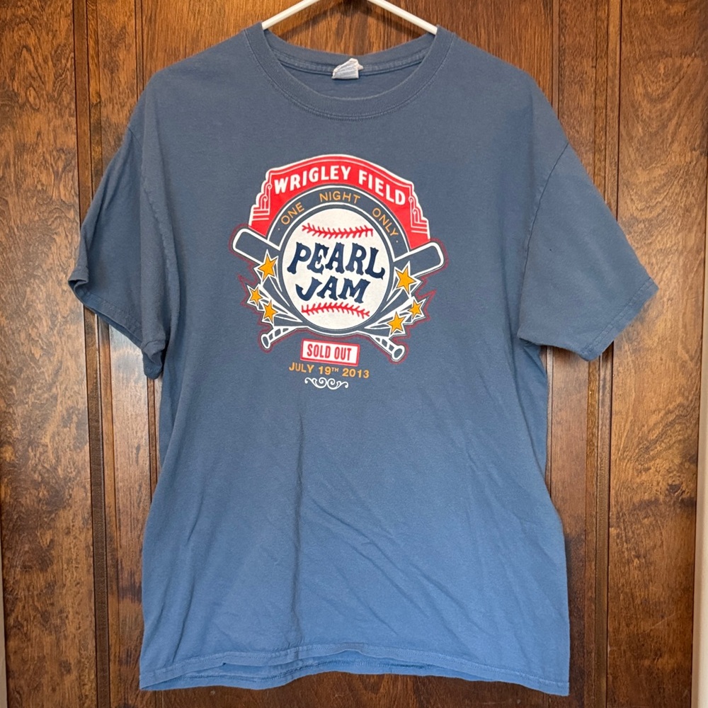 Pearl Jam 2013 Wrigley Field Chicago Concert T-Shirt